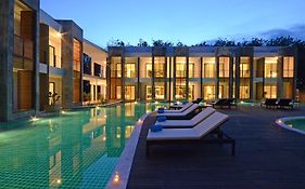 Wanaburi Resort Phuket